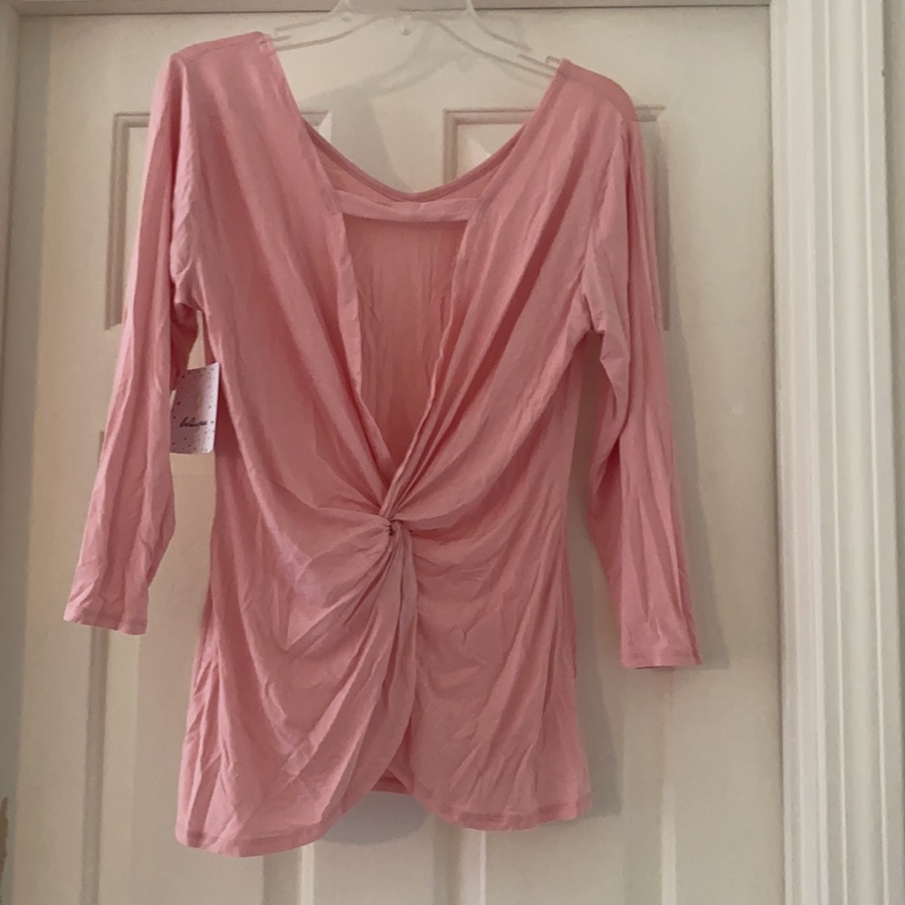 Whisper 💝 yoga shirt - Picture 3 of 3